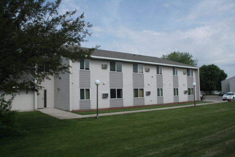 Apartments SMR Management