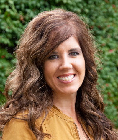 Stephanie Schuelet Stephanie Schuelet
